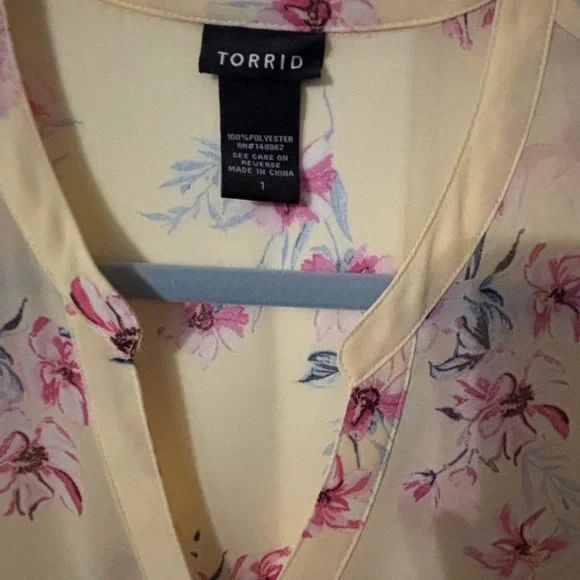 Torrid Pale Yellow Hi-Lo Tunic with Pink Floral Pattern - Picture 5 of 8